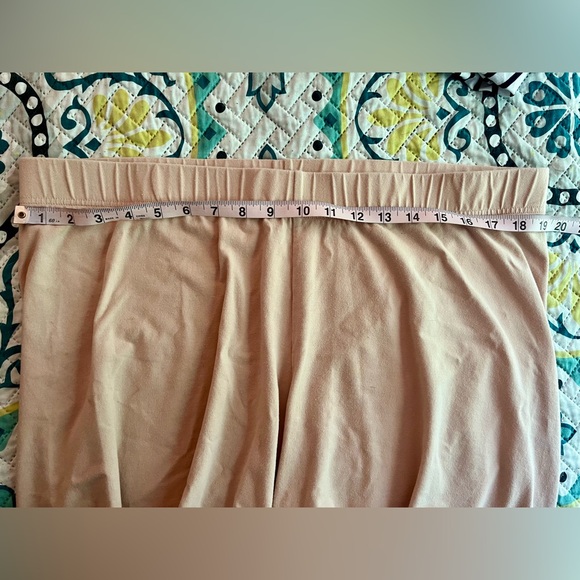 VGUC XXL Bundle of 4 Old Navy High Waisted Cotton-Blend Jersey Nude Biker Shorts - Picture 6 of 8